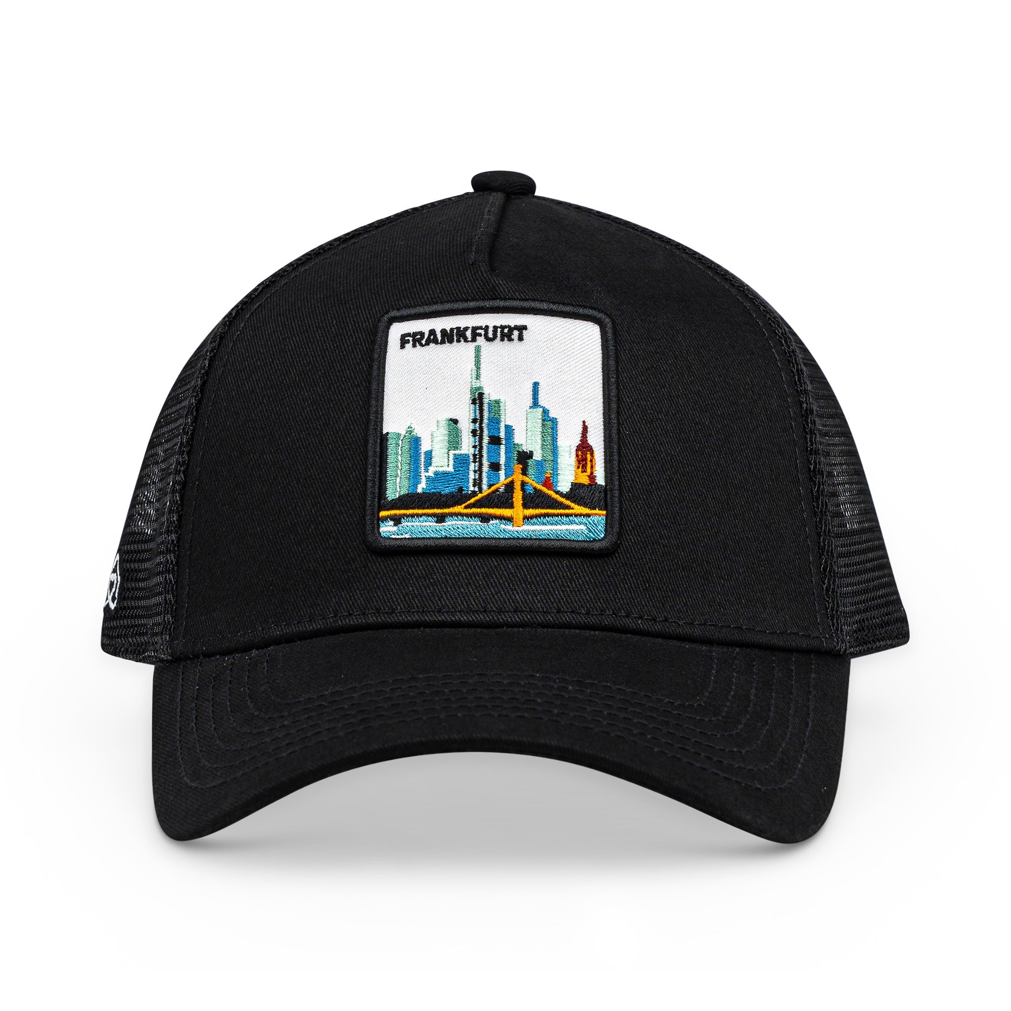 Frankfurt Skyline Trucker Cap Mit Patch, Headwear, Kappe, Bestickt