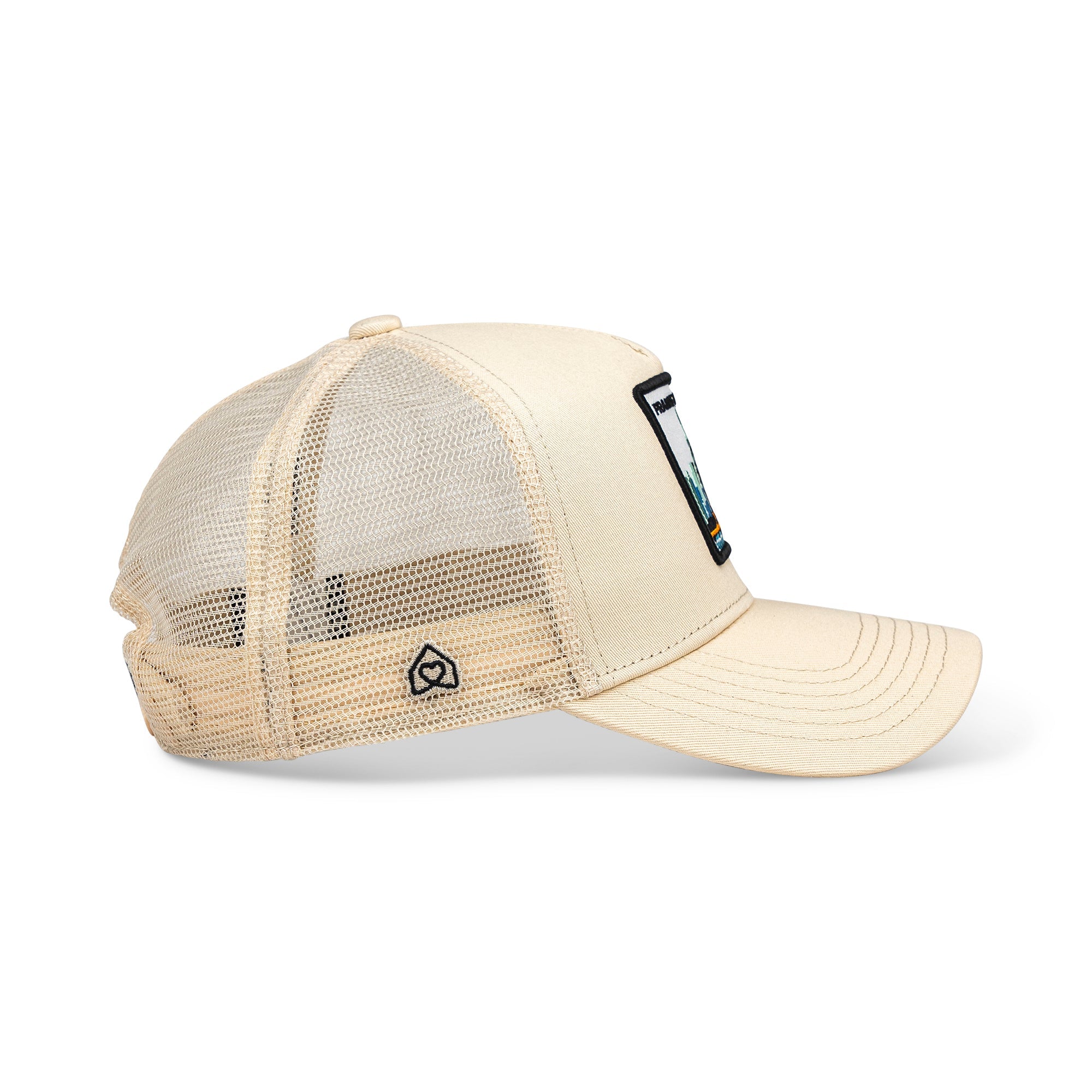 Frankfurt Skyline Trucker Cap Mit Patch, Headwear, Kappe, Bestickt